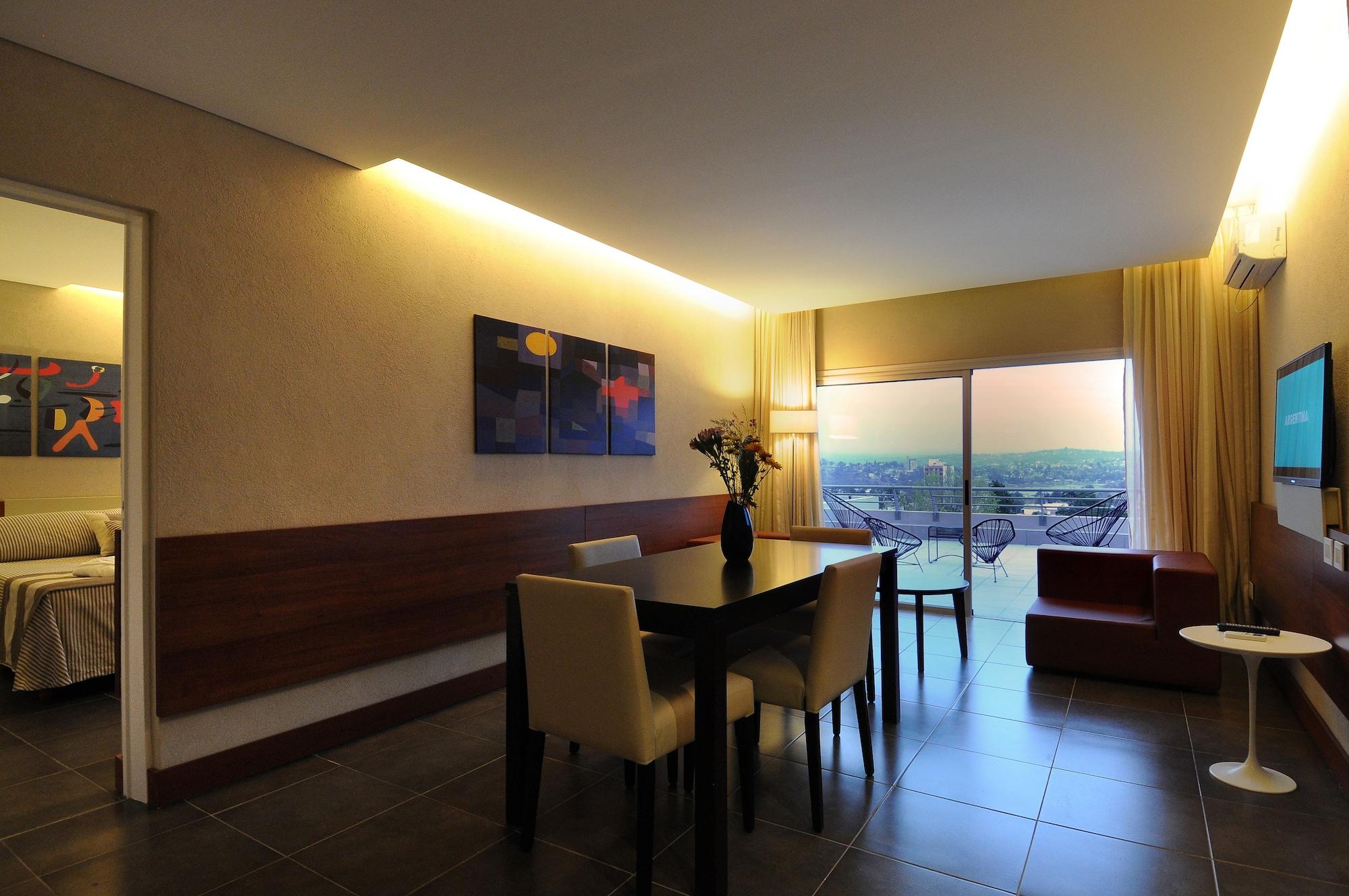 Pinares Panorama Suites, Spa & Convention Center Villa Carlos Paz Eksteriør bilde