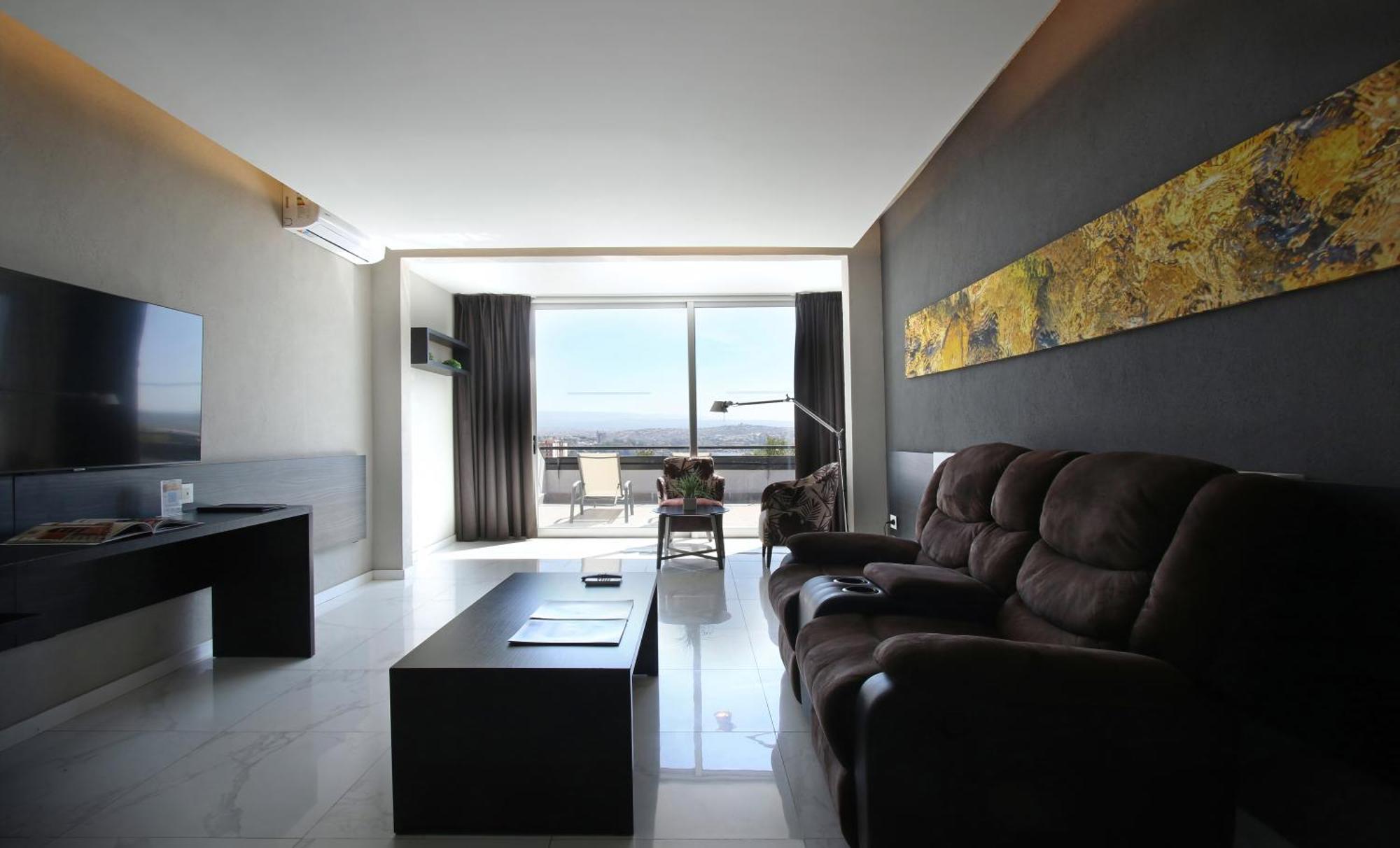 Pinares Panorama Suites, Spa & Convention Center Villa Carlos Paz Eksteriør bilde