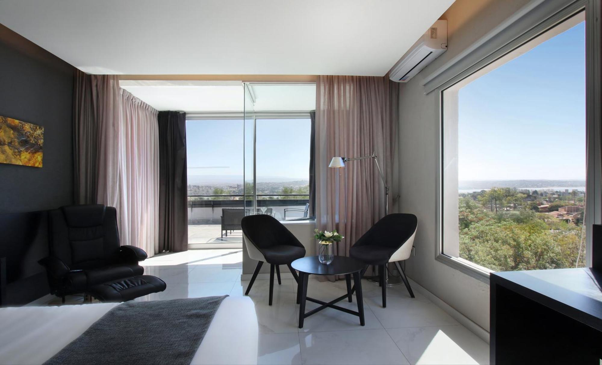 Pinares Panorama Suites, Spa & Convention Center Villa Carlos Paz Eksteriør bilde